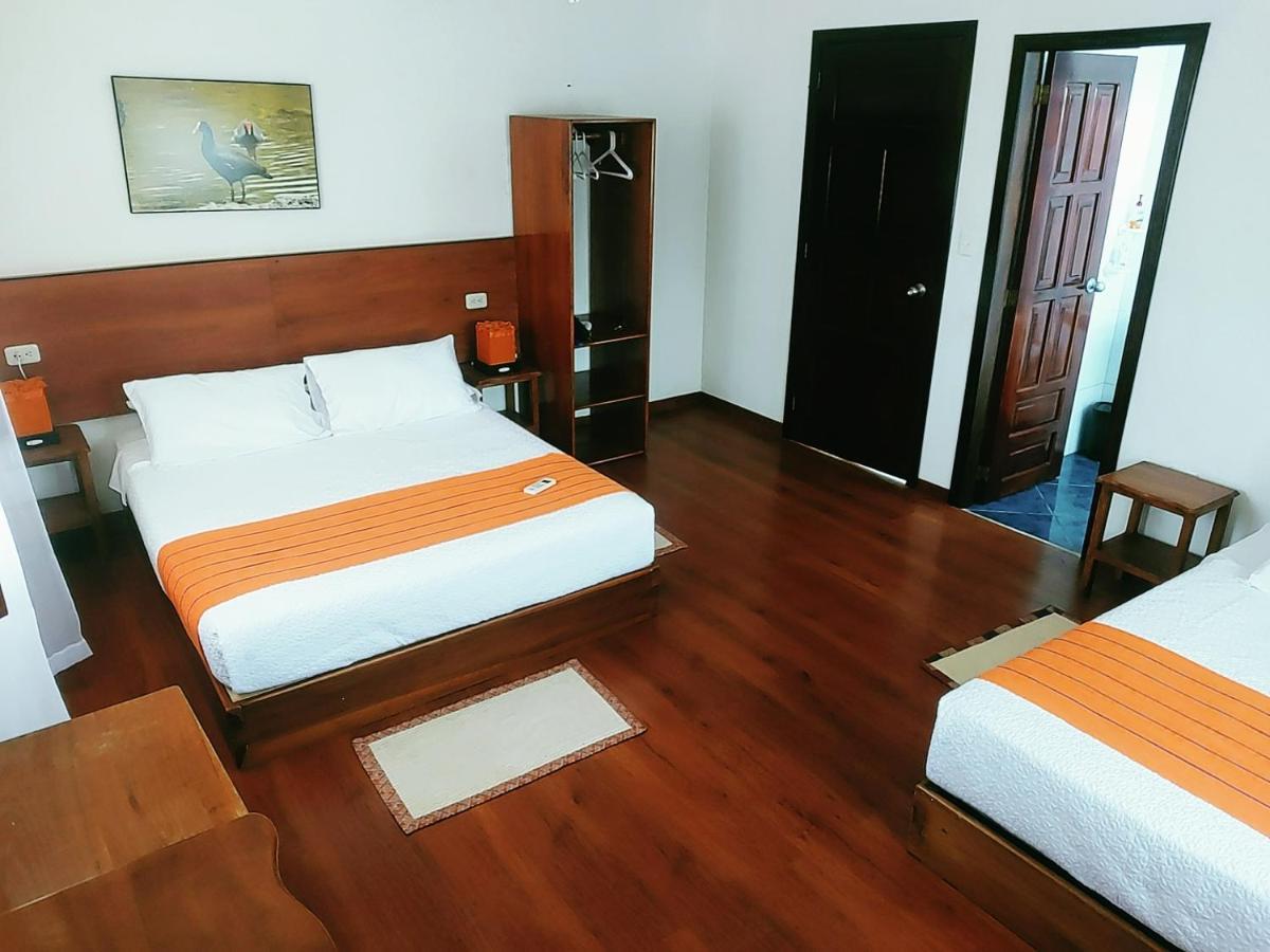 Hostal Tero Real Puerto Villamil Exteriör bild