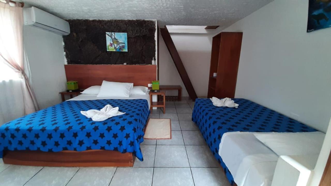 Hostal Tero Real Puerto Villamil Exteriör bild