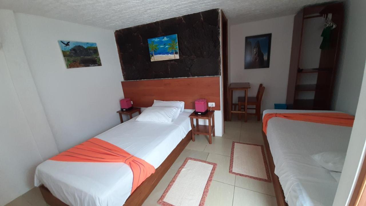 Hostal Tero Real Puerto Villamil Exteriör bild