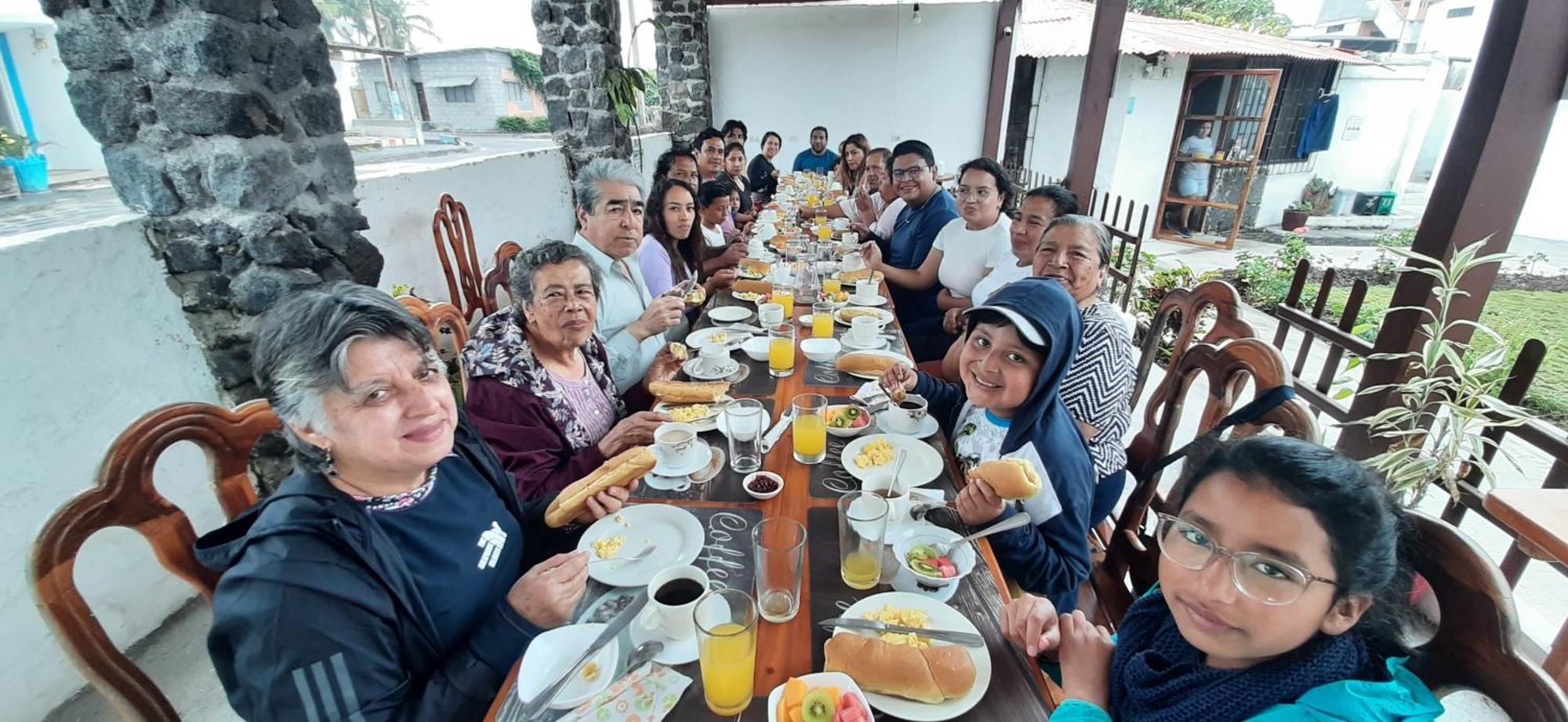 Hostal Tero Real Puerto Villamil Exteriör bild