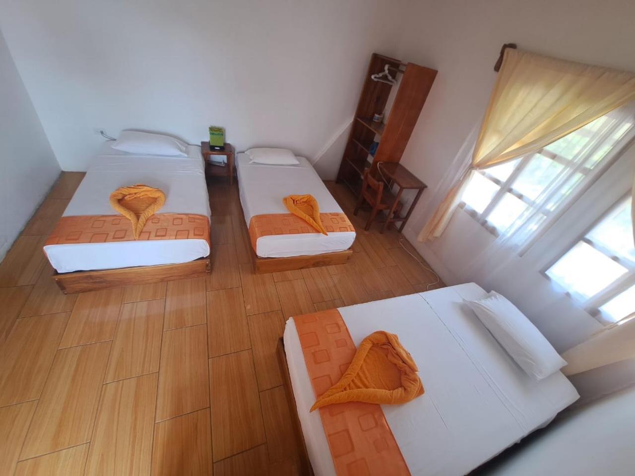 Hostal Tero Real Puerto Villamil Exteriör bild