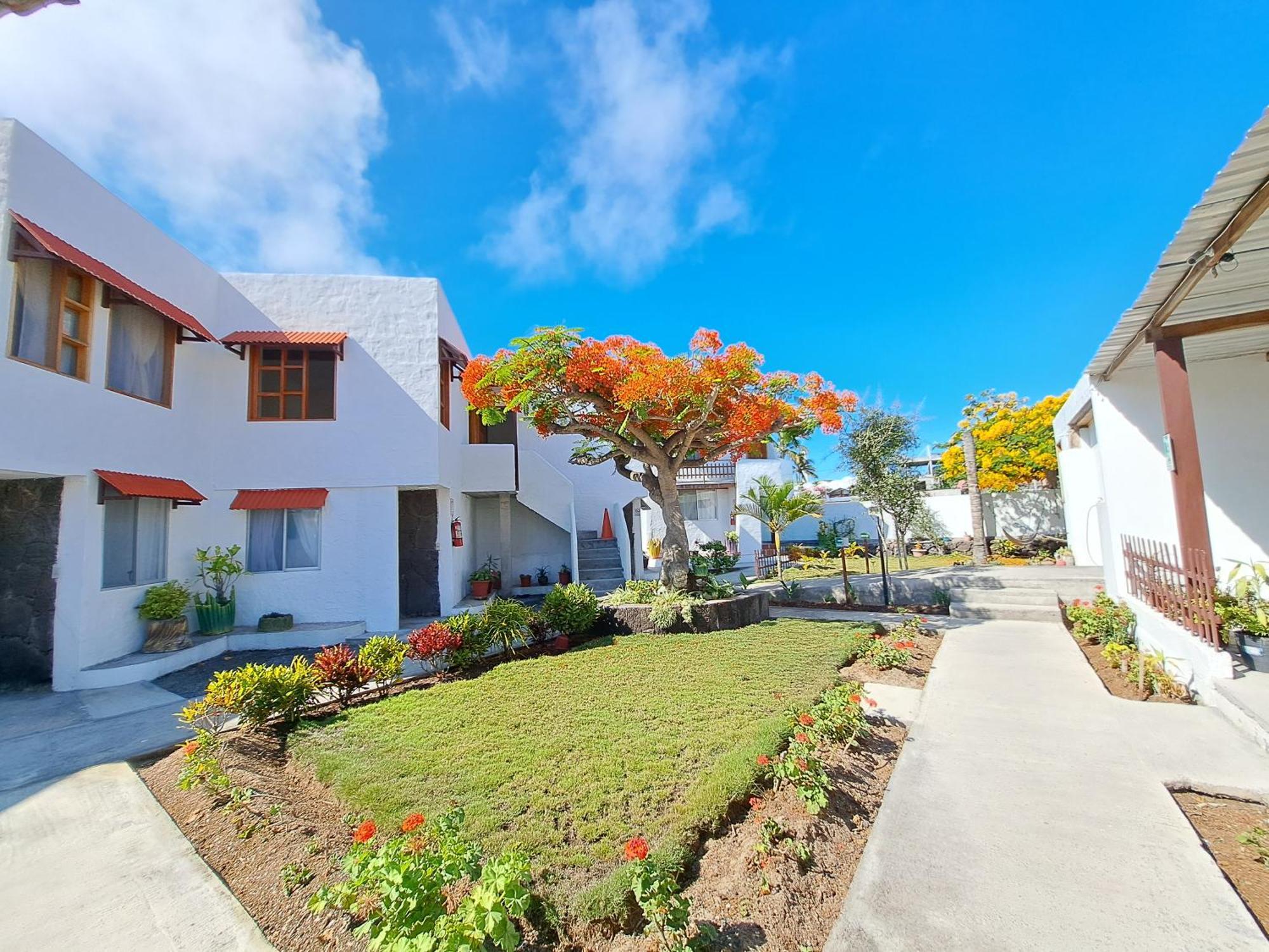 Hostal Tero Real Puerto Villamil Exteriör bild
